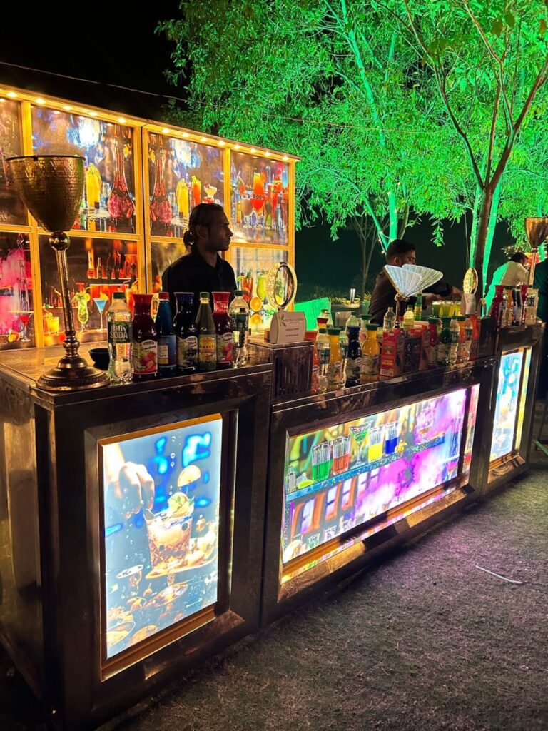 Juice & Beverage Stalls